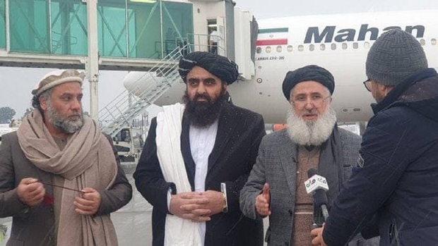 وزیر خارجه طالبان وارد تهران شد + عکس