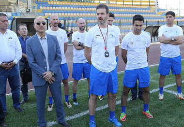 تمرین ویژه استقلالی ها برای دیدار با ماشین‌سازی
