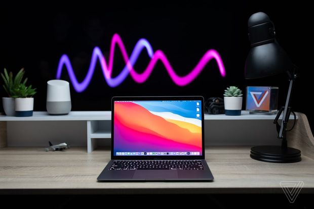  معرفی مک بوک جدید با نمایشگر ۱۳ اینچی Mini-LED در سال ۲۰۲۲
