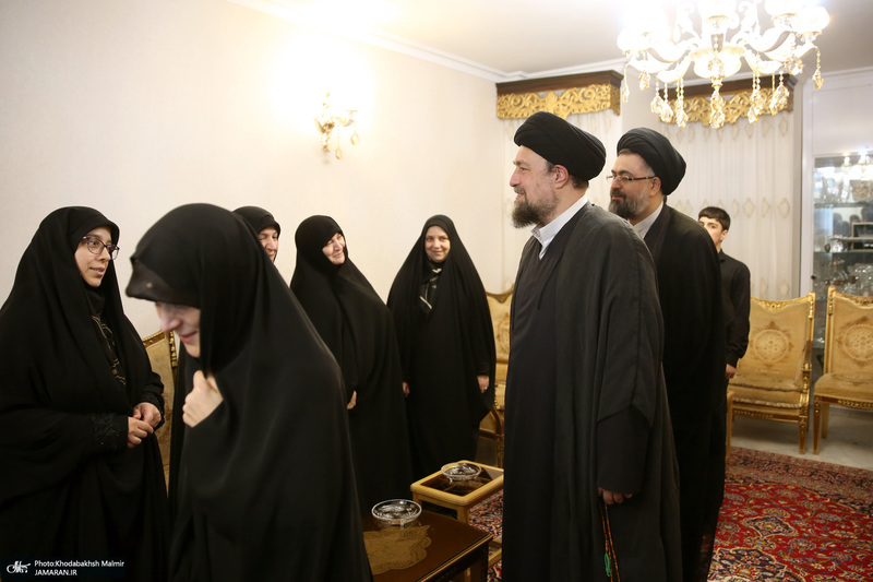 حضور سیدحسن خمینی در منزل شهید باقری