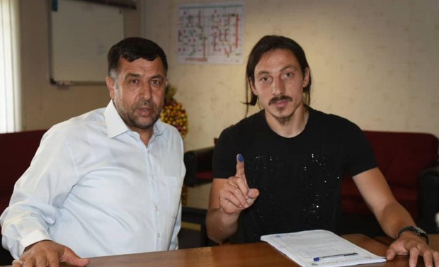 ماشین ‌سازی هافبک گرجستانی خرید+عکس
