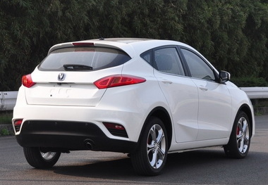 چانگان ایدو XT ؛ هاچ‌بک جدید سایپا برای رقابت با پژو 207
