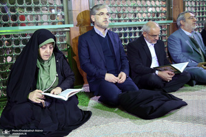 تجدید میثاق رئیس جمهور و اعضای هیأت دولت با آرمان‌های حضرت امام(س)