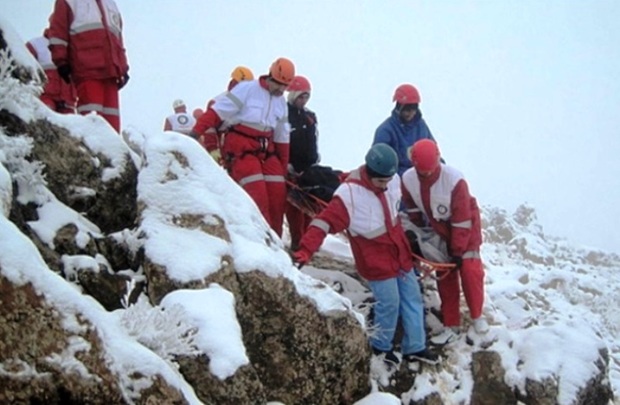 یکی از کوهنوردان تهرانی نجات یافته در گرمسار جان باخت