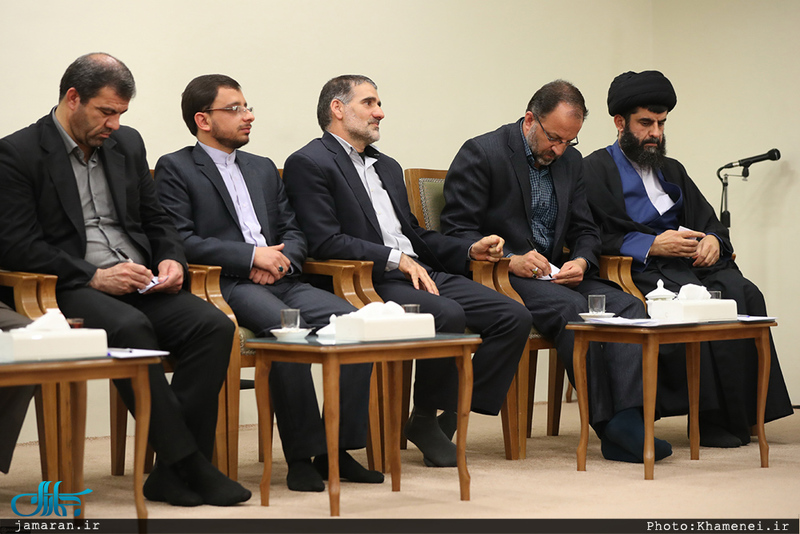 دیدار دست‌اندرکاران کنگره روحانی شهید صدوق گلپایگانی و ۳۷۲ شهید گلپایگان با رهبر معظم انقلاب 