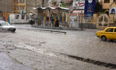 بارش باران و خوشحالی مردم در آذربایجان شرقی