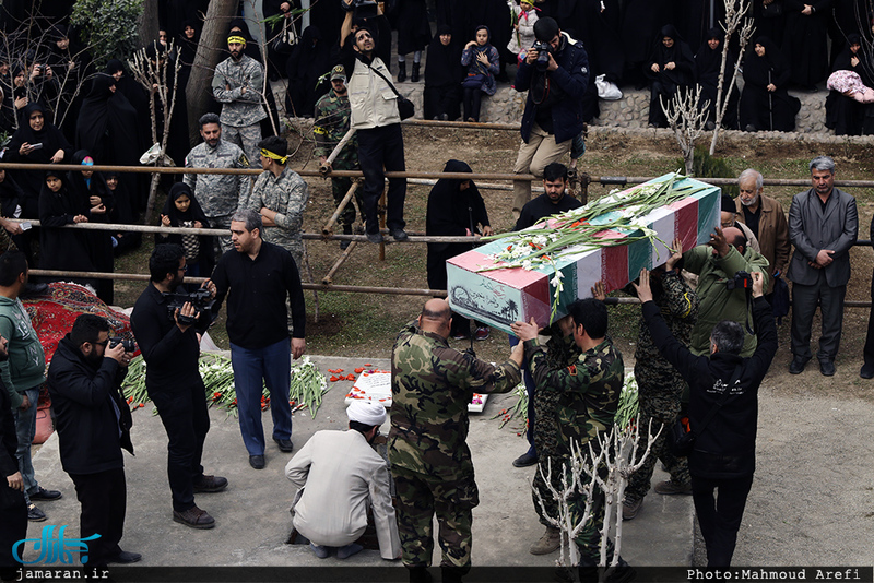 مراسم تشییع و خاکسپاری پیکر مطهر شهید گمنام در حوزه علمیه معیر 