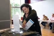 حزب کشاورزان هلندی با پیروزی در انتخابات مجلس سنا را به لرزه در آورد