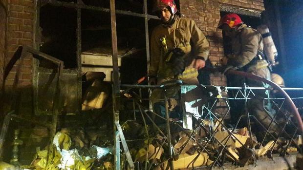 آتش سوزی خانه ای در تهران 3 مصدوم برجا گذاشت