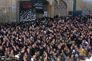 دسته عزاداری روز شهادت حضرت زهرا(س) با حضور آیت الله العظمی وحید خراسانی