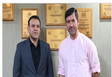 کریم باقری دستیار اسکوچیچ ماند/ حضور موقت مربی پرسپولیس در تیم ملی
