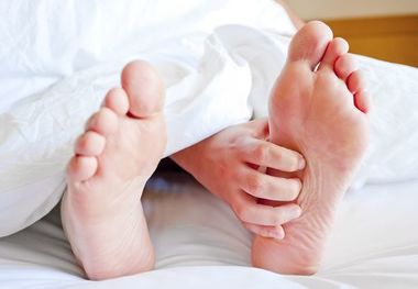 تفاوت خال گوشتی و زگیل چیست؟