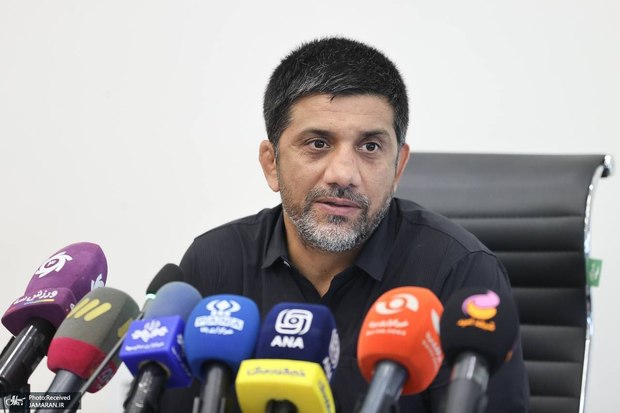 دبیر: مردم ورزشکار سیاه باز نمی‌خواهند