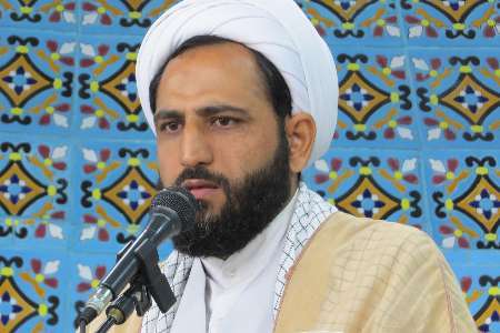 امام جمعه ریگان: دشمن کانون خانواده را هدف قرار داده است