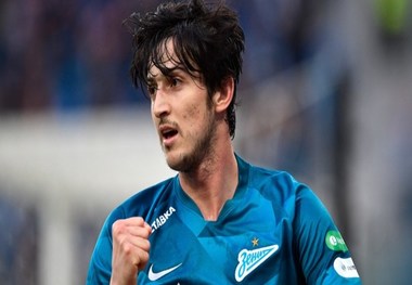 تبریک تلفنی دبیرکل فدراسیون به سردار آزمون
