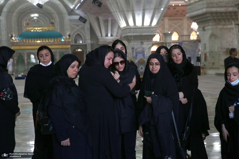 مراسم تشییع آیت الله رحمت (ره)  در حرم مطهر امام خمینی(س)