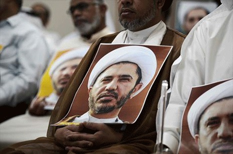 عقب نشینی حکومت بحرین؛ تخفیف در مجازات زندان رهبر مخالفان