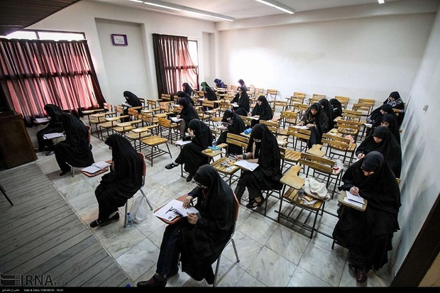 تاریخ امتحانات پایان ترم دانشگاه های اصفهان تغییر کرد