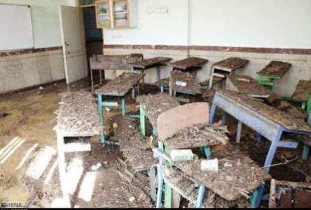 زلزله اخیر به هشت مدرسه گیلانغرب خسارت وارد کرد