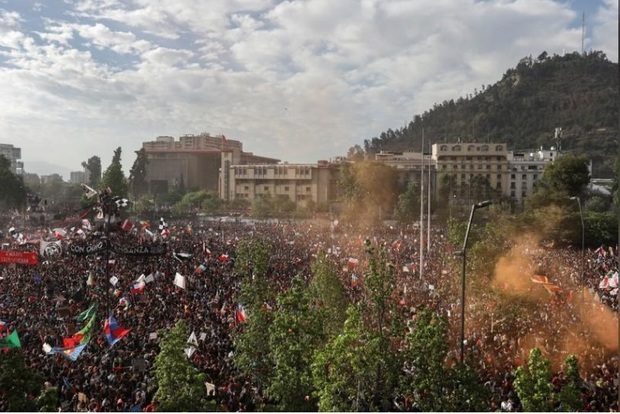 تظاهرات یک میلیون معترض در پایتخت شیلی+تصاویر