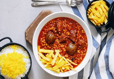 راهکار فوری برای رفع تلخی خورشت قیمه
