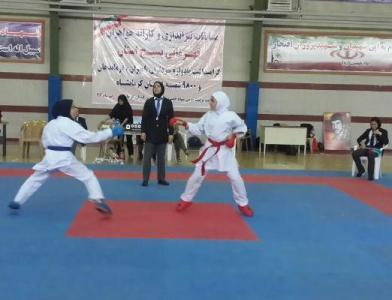 رقابت های کاراته و تیراندازی انتخابی استان کرمانشاه آغاز شد