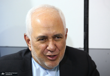 ظریف: نقشی که امام خمینی(س) برای مردم قائل بودند، در تاریخ انقلاب اسلامی بی‌نظیر است