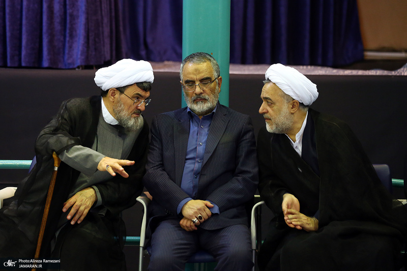 مراسم تشییع آیت الله حسن صانعی (ره) از حسینیه جماران - 3