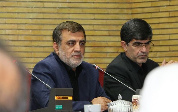 اتباع خارجی مانند شهروندان ایرانی از خدمات نظام برخوردارند