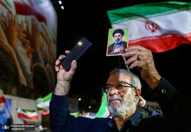 دانلود مداحی حماسی «قاعد الاعظم» با نوای محمدحسین حدادیان 