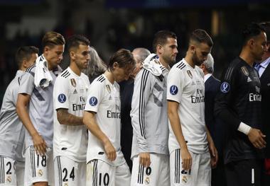 شکست کهکشانی ها در روزی که راموس اخراج شد