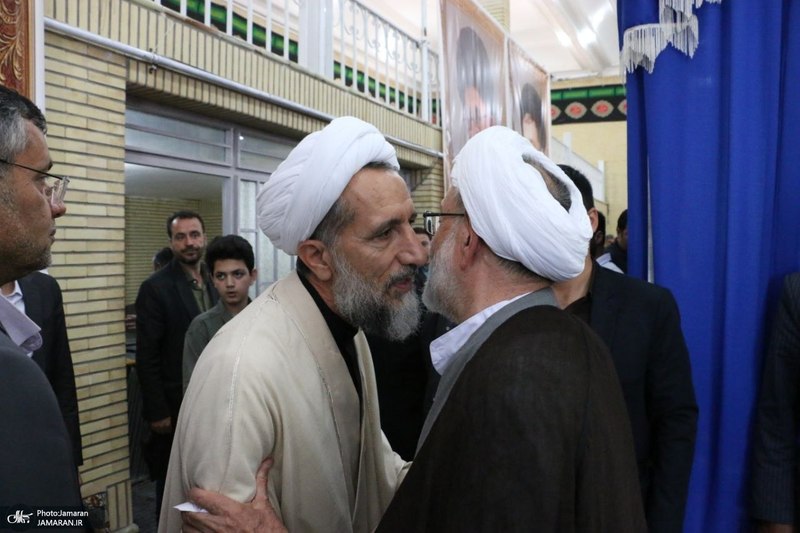 مراسم سی و هفتمین سالگرد بزرگداشت امام خمینی (س) در روستای خیارج استان قزوين