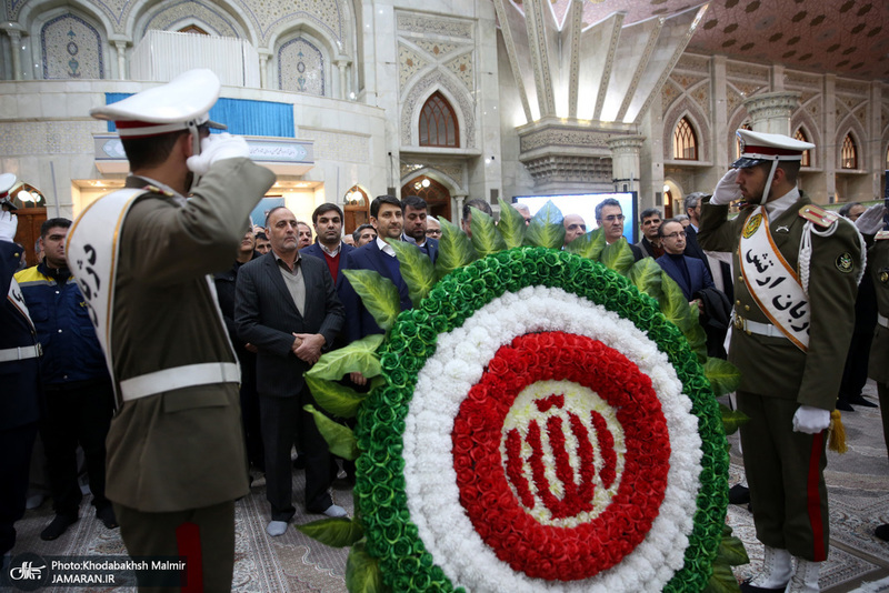 دیدار وزیر ارتباطات و معاونین با سید حسن خمینی