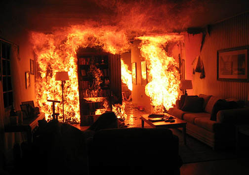 زوج کهنسال در آتش سوختند