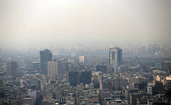 افزایش غلظت آلاینده‌ها در کرج و ساوجبلاغ  هوا برای تمام گروه‌ها ناسالم است