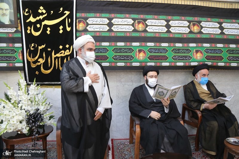 حضور مراجع و علما در بیت آیت الله العظمی صانعی(ره)-2