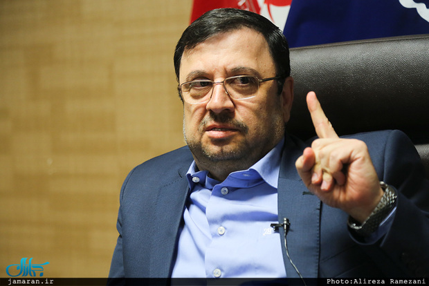 فیروزآبادی: از نظر دولت جدید آمریکا همه مردم ایران تحریم هستند /تا به حال به آمریکا نرفته‌ام و نخواهم رفت
