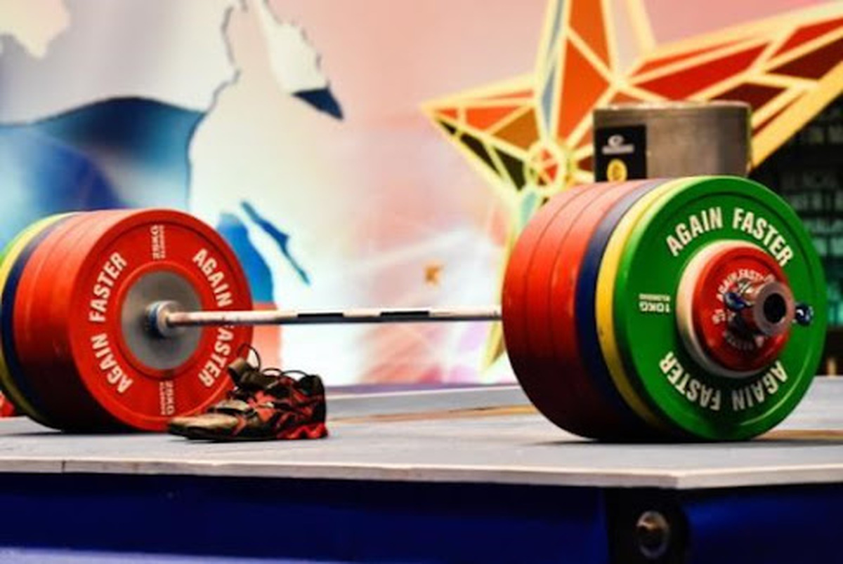 دو ستاره وزنه برداری ایران عازم مسابقات جهانی می‌شوند