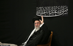 فیلمی از حضور آیت‌الله خامنه‌ای با گان پزشکی در اتاق عمل بیمارستان صحرایی در دوران دفاع مقدس/ ​ عیادت ۱۹ ساعته ایشان از هزار جانباز و مجروح در یک شبانه روز