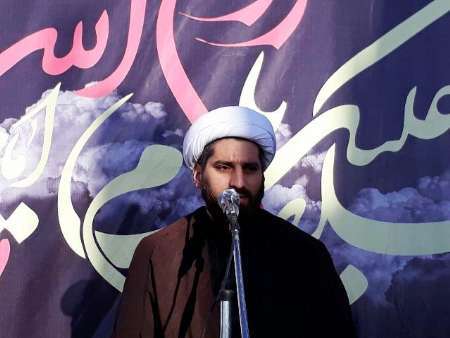 امام جمعه باخرز بر اجرای آرمان های امام تاکید کرد