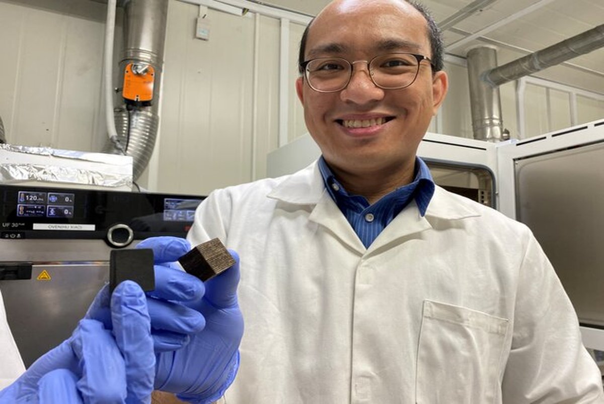 روش جدید دانشمندان برای تبدیل کاغذ باطله به باتری

