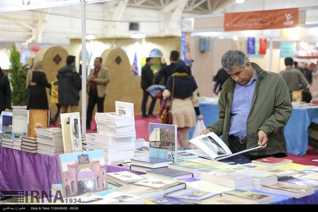 320 ناشر کشور برای شرکت در نمایشگاه کتاب فارس ثبت نام کردند