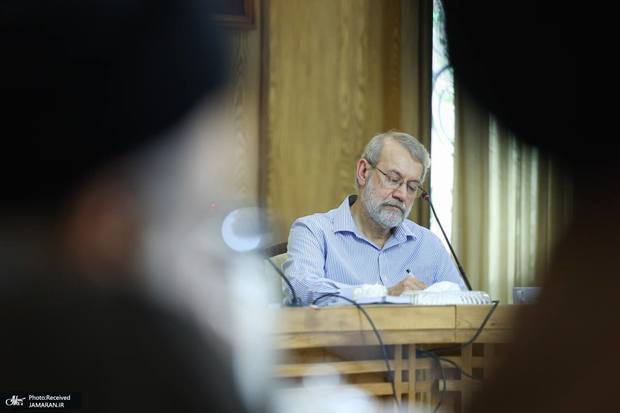 آنالیز اکانت توییتر شهید علی لاریجانی؛ ۶۰ روز، ۱۰۸ پیام، یک استراتژی