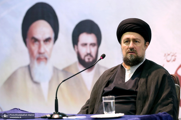  سید حسن خمینی: باید از بسیاری نهادهای فرهنگی کشور به شدت گلایه کرد که به «امام» بی توجه هستند