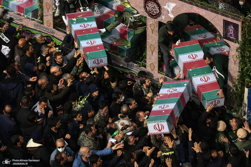 مراسم تشییع 200 شهید گمنام دفاع مقدس در تهران - 3