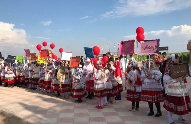 جشنواره بازیهای محلی دانش ‌آموزان عشایر خراسان رضوی در قوچان
