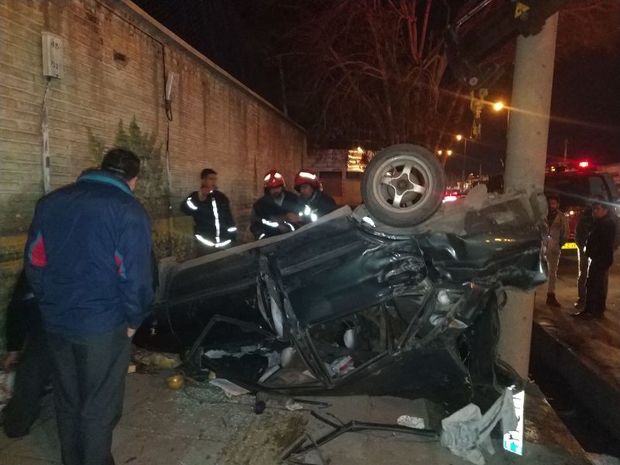 برخورد سه دستگاه خودرو در زنجان 6 مصدوم برجای گذاشت