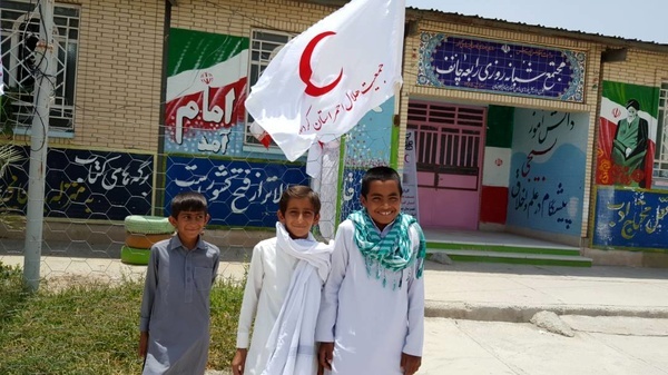 کردستان با کمپین «نذر آب» به یاری مردم سیستان و بلوچستان رفت
