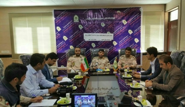 صدور یکهزار کارت تردد مرزی برای بهبود معیشت مرزنشینان سردشت