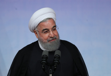 پیام‌های روحانی به سران کشورهای جهان و پاپ فرانسیس به مناسبت میلاد حضرت عیسی مسیح (ع) و سال نو میلادی